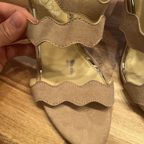 Jessica Simpson tan strappy chandri heels - size 8 - Picture 3 of 10